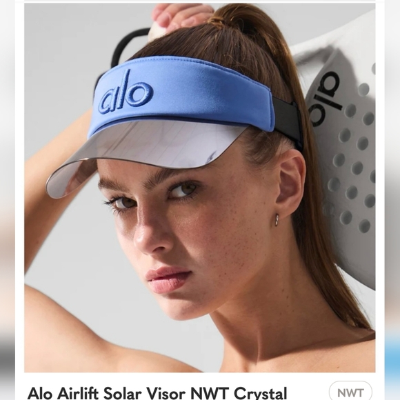 ALO Yoga AIRLIF SOLAR CRYSTAL BLUE - Picture 1 of 12